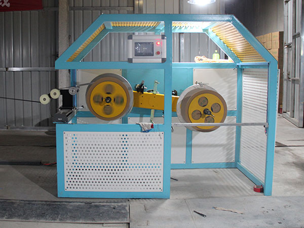 高速（sù）貼片滴灌帶生產線